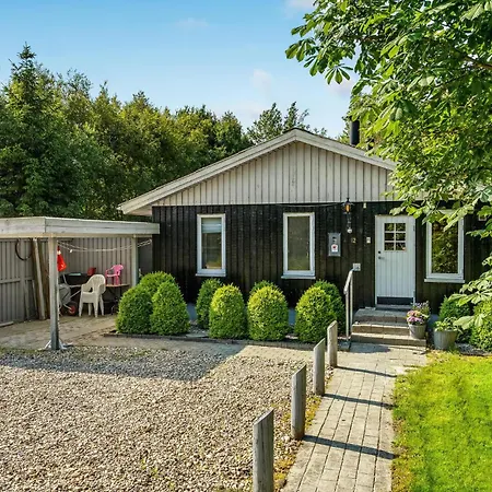 Three-bedroom In * Thyholm