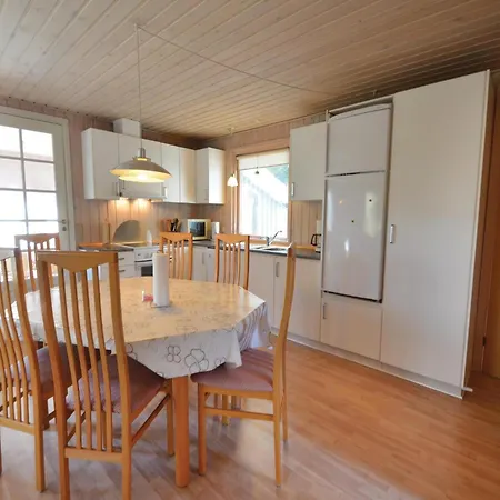 Vakantiehuis Three-bedroom In *