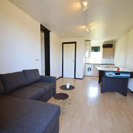 Three-bedroom In Thyholm